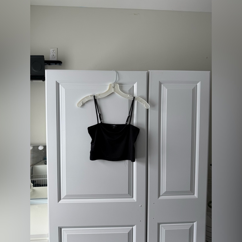 Express Black cami cropped tank top